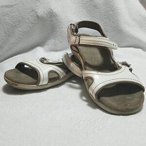 Natural Soul by Naturalizer White Sandals (9)